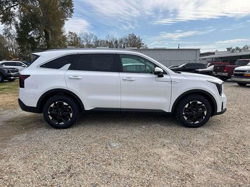 New 2026 Kia Sorento S w/ S Panoramic Sunroof Package image 11
