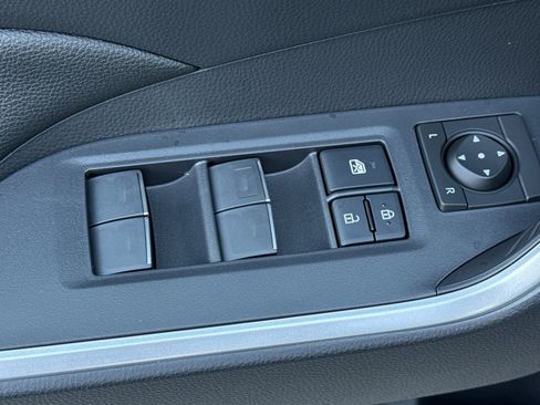 New 2025 Toyota RAV4 XLE image 12