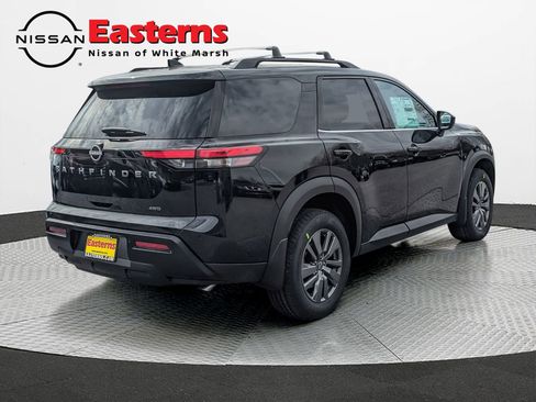 New 2026 Nissan Pathfinder SV image 7