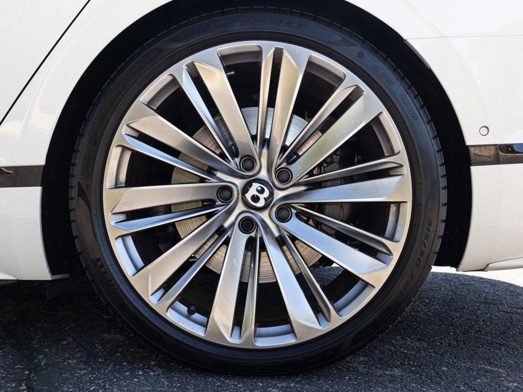 Used 2025 Bentley Flying Spur Plug-In Hybrid AWD/4WD image 83