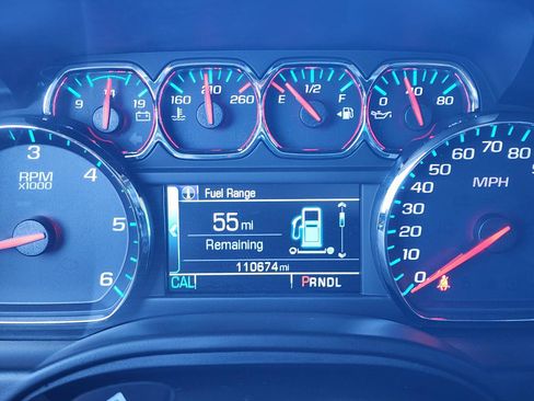 Used 2019 Chevrolet Tahoe LT RWD image 16