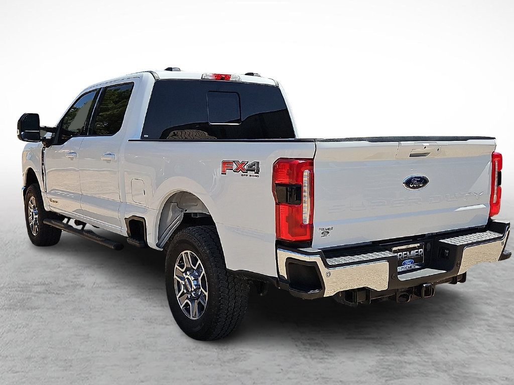 Used 2024 Ford F250 Lariat w/ FX4 Off-Road Package AWD/4WD image 7