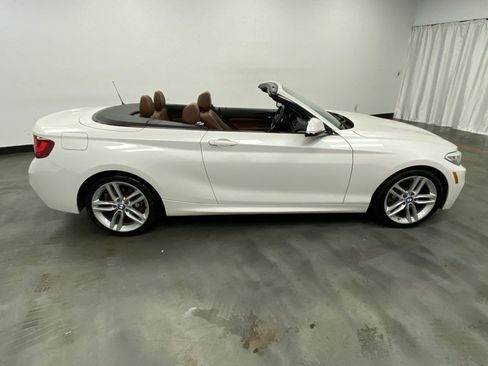 Used 2016 BMW 228i xDrive Convertible w/ M Sport Package AWD/4WD image 7