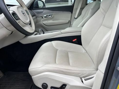 Used 2023 Volvo XC90 B6 Plus w/ Protection Package AWD/4WD image 19