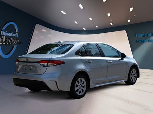 Used 2024 Toyota Corolla LE image 5
