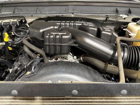 Used 2015 Ford F350 XL AWD/4WD image 24