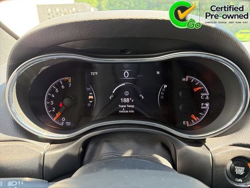 Certified 2018 Jeep Grand Cherokee Altitude RWD image 58