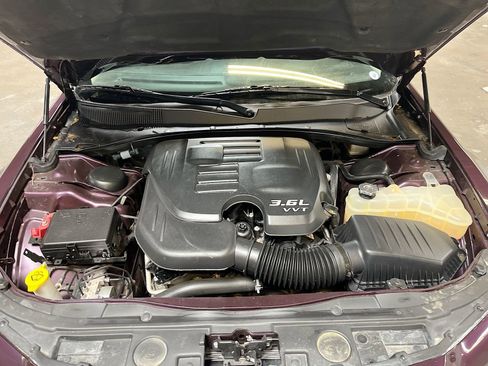 Used 2021 Chrysler 300 Touring w/ Sport Appearance Package image 28