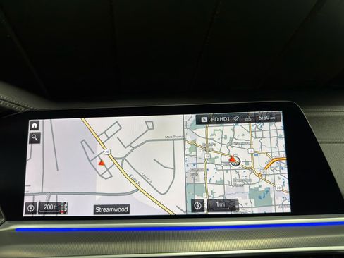 Used 2021 BMW X5 xDrive40i w/ M Sport Package image 21