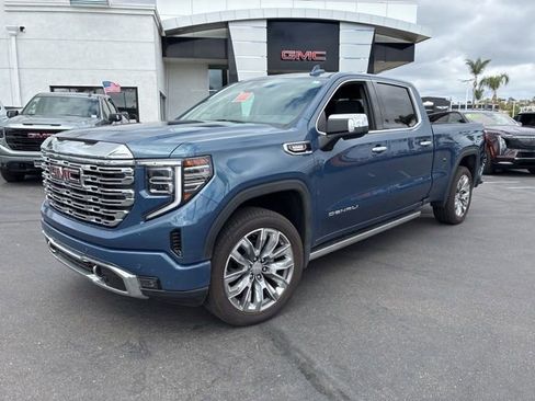 Used 2026 GMC Sierra 1500 Denali w/ Denali Reserve Package AWD/4WD image 1