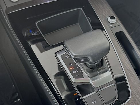 Used 2023 Audi Q5 Premium Plus w/ Premium Plus Package image 7