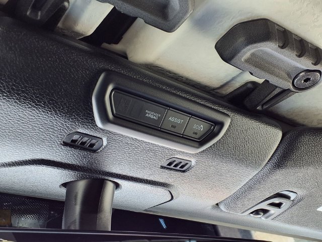 Used 2023 Jeep Wrangler Unlimited Rubicon AWD/4WD image 14