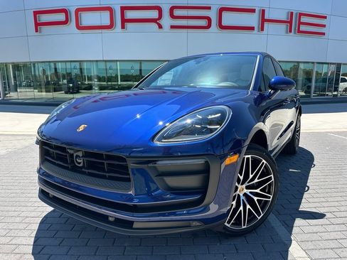 Used 2026 Porsche Macan AWD/4WD image 1
