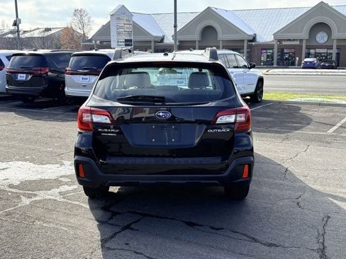 Used 2019 Subaru Outback 2.5i image 4