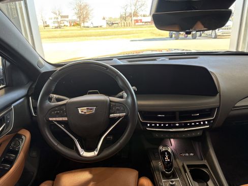 Used 2025 Cadillac CT5 Premium Luxury w/ Platinum Package image 11