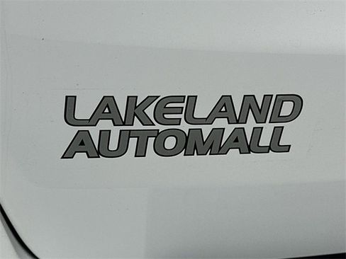 Used 2018 Jeep Grand Cherokee Altitude image 27