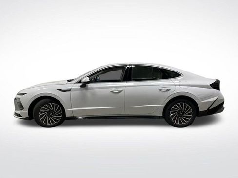 New 2025 Hyundai Sonata SEL image 11