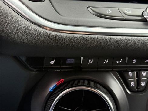 Used 2024 Chevrolet Blazer LT w/ Driver Confidence Package image 22