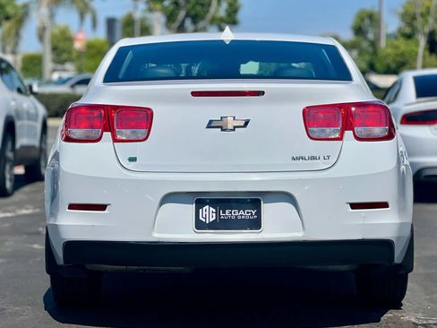 Used 2014 Chevrolet Malibu LT image 2