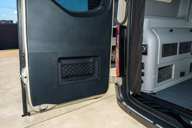 Used 2020 Mercedes-Benz Sprinter 2500 image 38