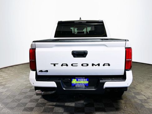 New 2026 Toyota Tacoma SR5 AWD/4WD image 7