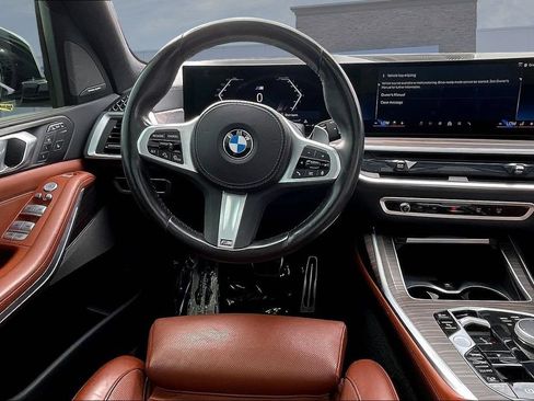 Used 2024 BMW X7 xDrive40i w/ M Sport Package AWD/4WD image 8