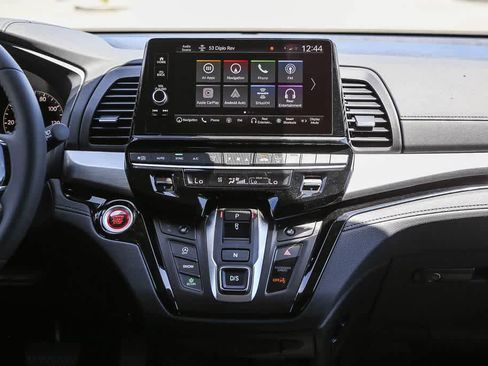New 2026 Honda Odyssey Touring image 13