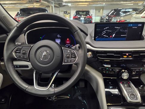 Certified 2023 Acura MDX SH-AWD w/ Technology Package image 16