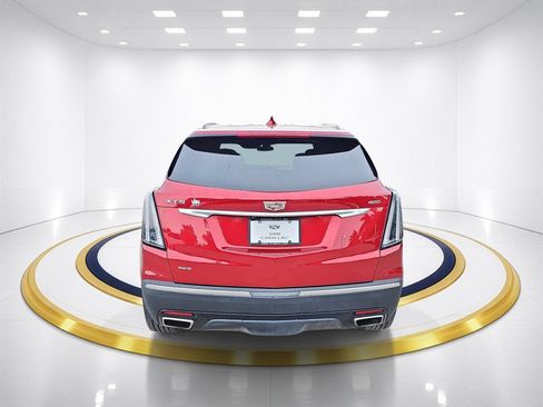 Certified 2025 Cadillac XT5 Sportv w/ LPO, Floor Liner Package AWD/4WD image 6