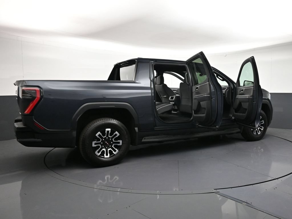 Certified 2026 GMC Sierra EV Elevation AWD/4WD image 31