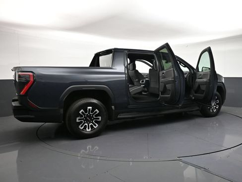 Used 2026 GMC Sierra EV Elevation AWD/4WD image 31