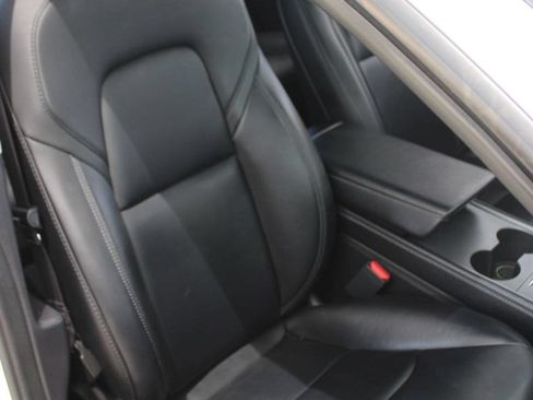 Used 2022 Tesla Model 3 Performance AWD/4WD image 11