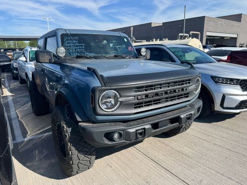Used 2024 Ford Bronco Black Diamond image 5
