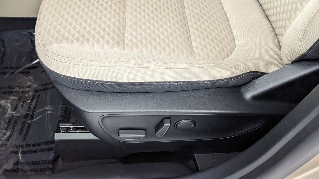 Certified 2020 Ford Escape SE AWD/4WD image 26