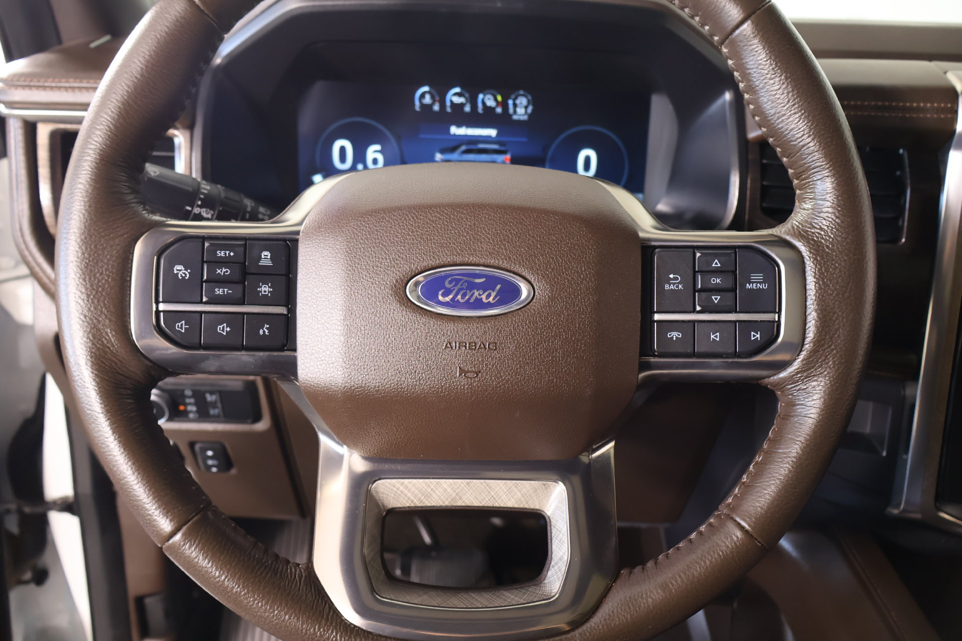 Used 2022 Ford Expedition King Ranch AWD/4WD image 3