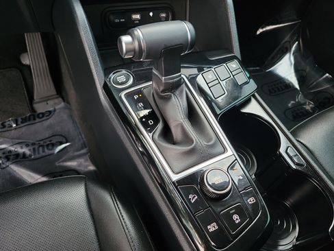 Certified 2025 Kia Sportage SX FWD image 22