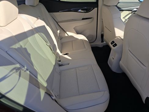 Used 2021 Buick Envision Essence image 26