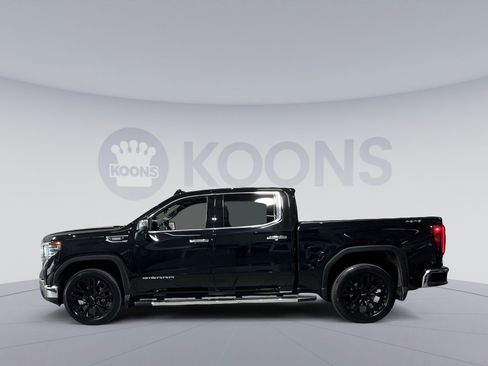 Used 2023 GMC Sierra 1500 SLT w/ SLT Premium Package image 13