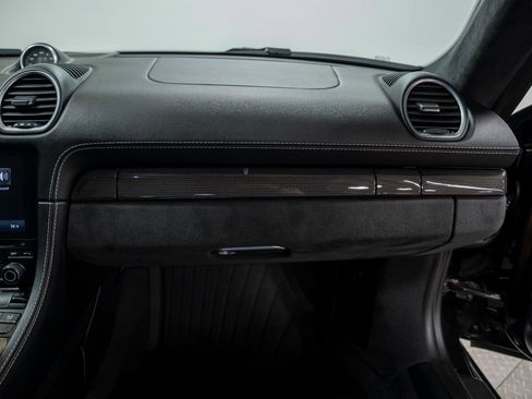 Used 2019 Porsche 718 Cayman GTS image 65