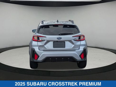 Certified 2025 Subaru Crosstrek 2.0i Premium image 5