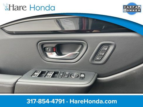 Used 2024 Honda Pilot Touring image 21