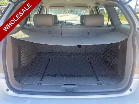 Used 2006 Toyota Matrix FWD image 9