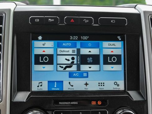 Used 2017 Ford F350 Lariat w/ Lariat Ultimate Package image 27