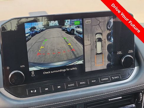 Certified 2023 Nissan Rogue SL w/ SL Premium Package FWD image 10