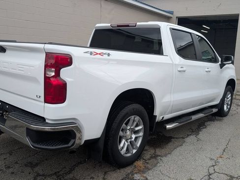 Used 2024 Chevrolet Silverado 1500 LT AWD/4WD image 4