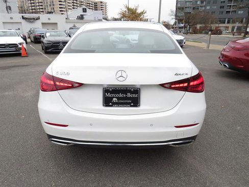 Used 2025 Mercedes-Benz C 300 4MATIC Sedan image 3