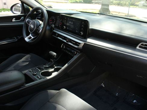 Used 2021 Kia K5 LXS image 25