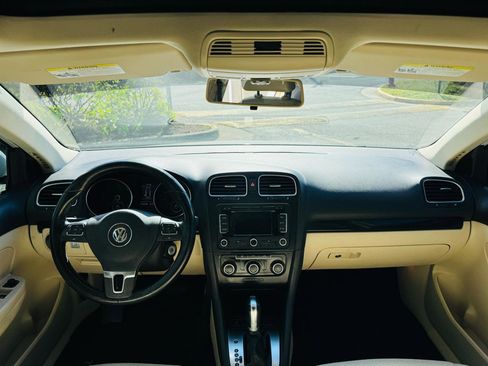 Used 2014 Volkswagen Jetta TDI image 32