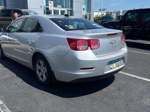 Used 2014 Chevrolet Malibu LS FWD image 8