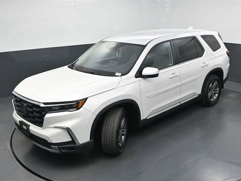 Used 2025 Honda Pilot EX-L image 38